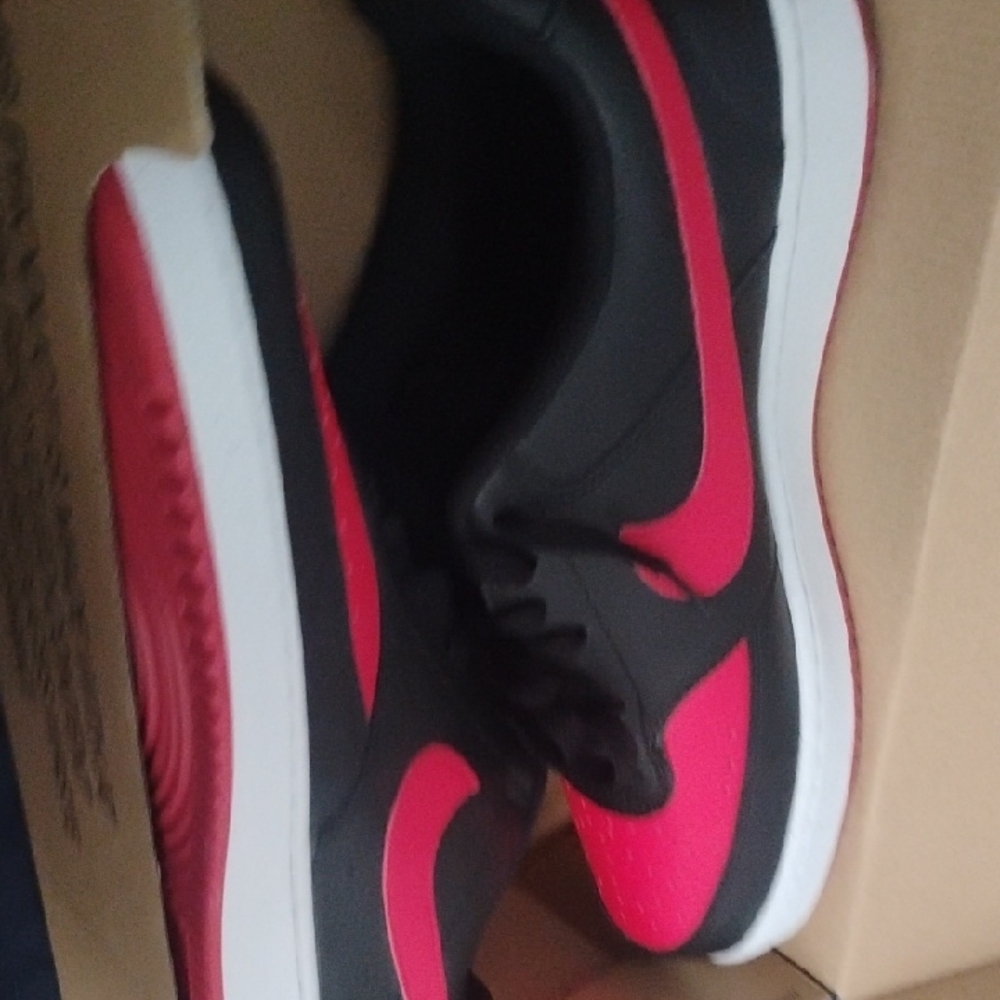 Nike Black and Red Athletic Shoes